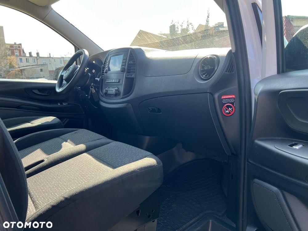 Mercedes-Benz Vito - 29
