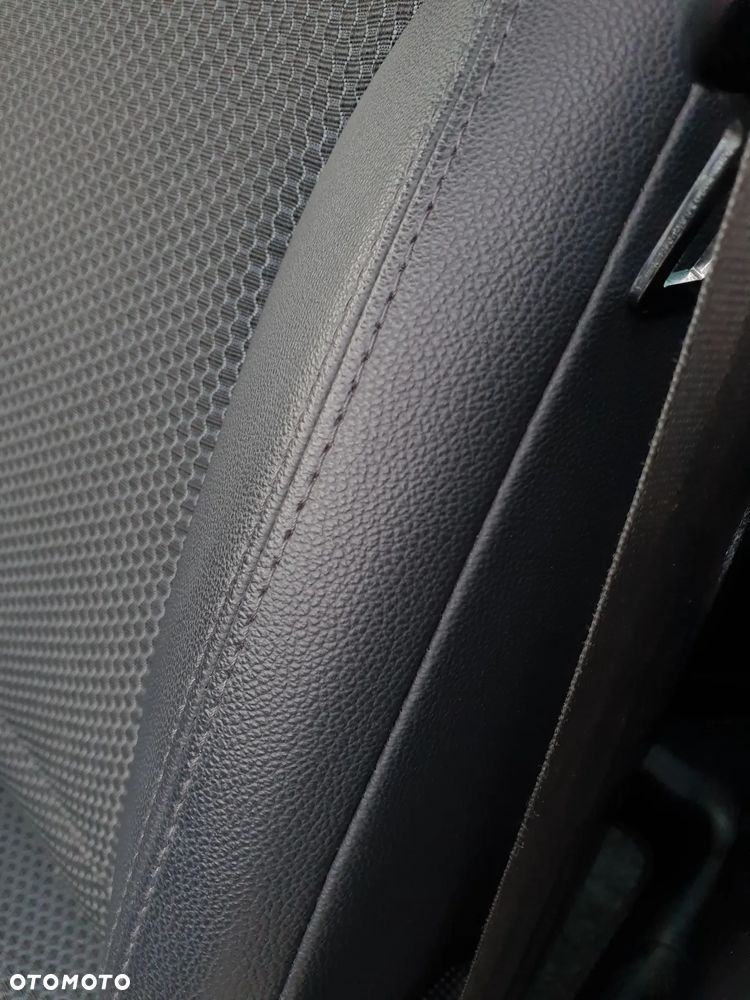 Hyundai ix35 1.6 GDI Premium 2WD - 23