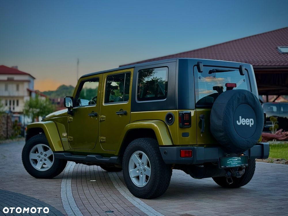 Jeep Wrangler Unlimited 3.8 Sahara - 10