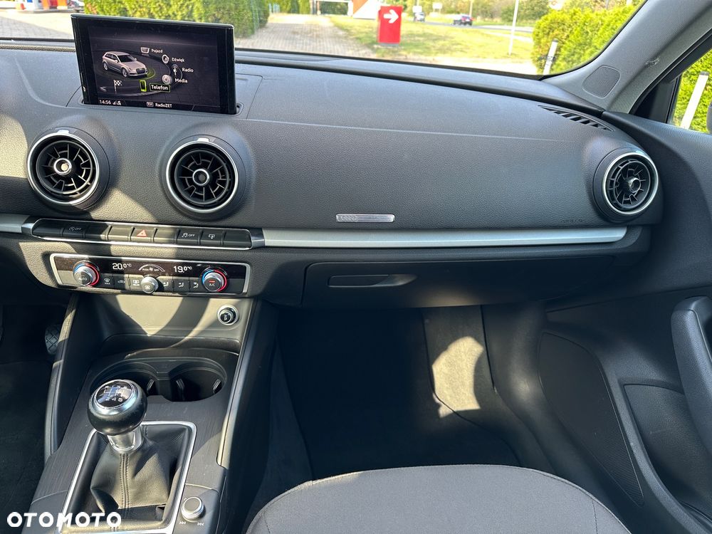 Audi A3 Sportback - 17