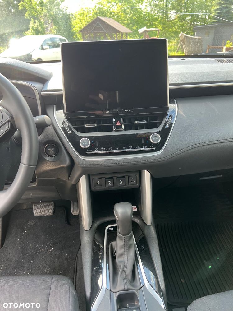 Toyota Corolla Cross 2.0 Hybrid Style AWD - 19