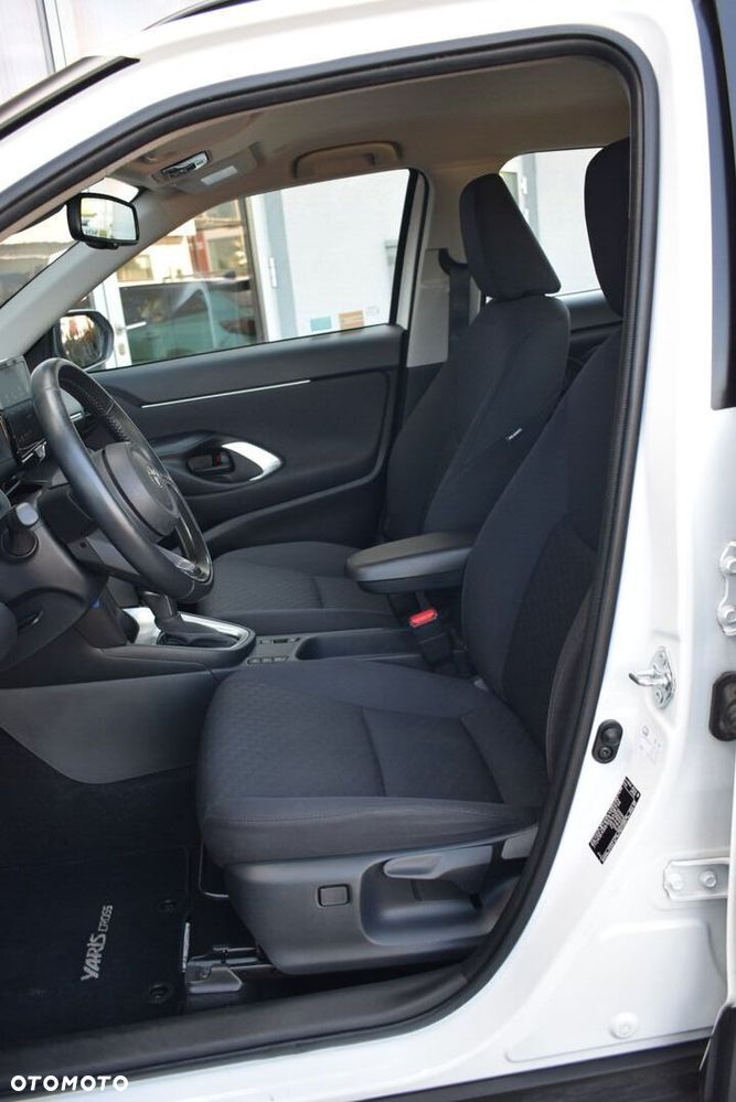 Toyota Yaris Cross Hybrid 1.5 Comfort - 14