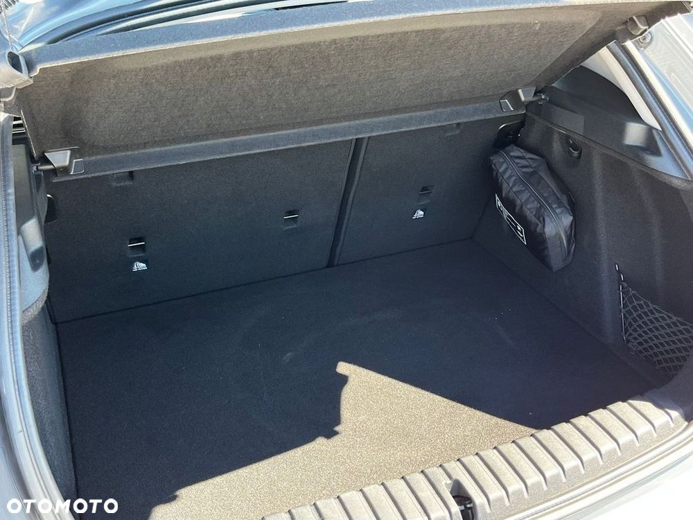 BMW Seria 1 118i Advantage - 23