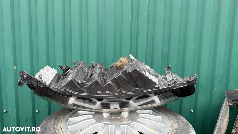 FAR DREAPTA LED RENAULT MEGANE IV - 8