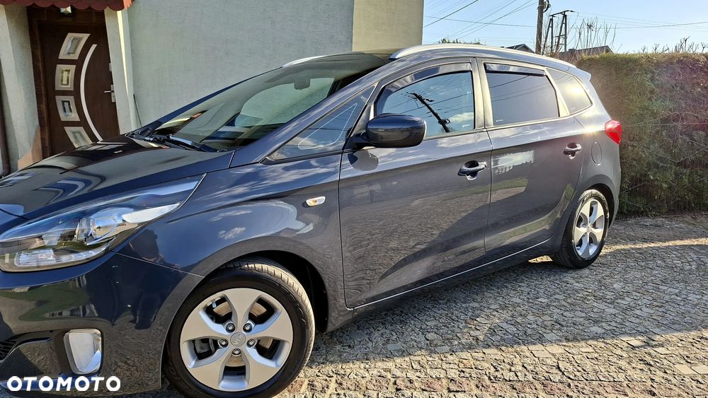 Kia Carens 1.7 CRDi Spirit - 3