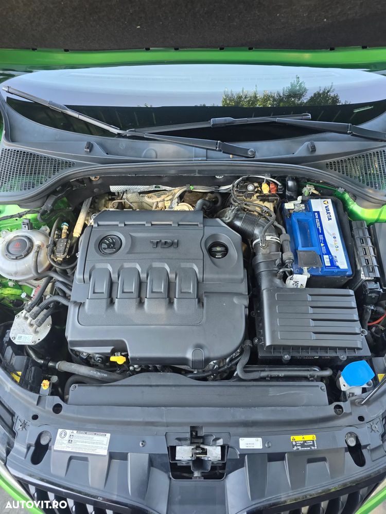 Skoda Octavia Combi Diesel 2.0 TDI DSG RS - 20