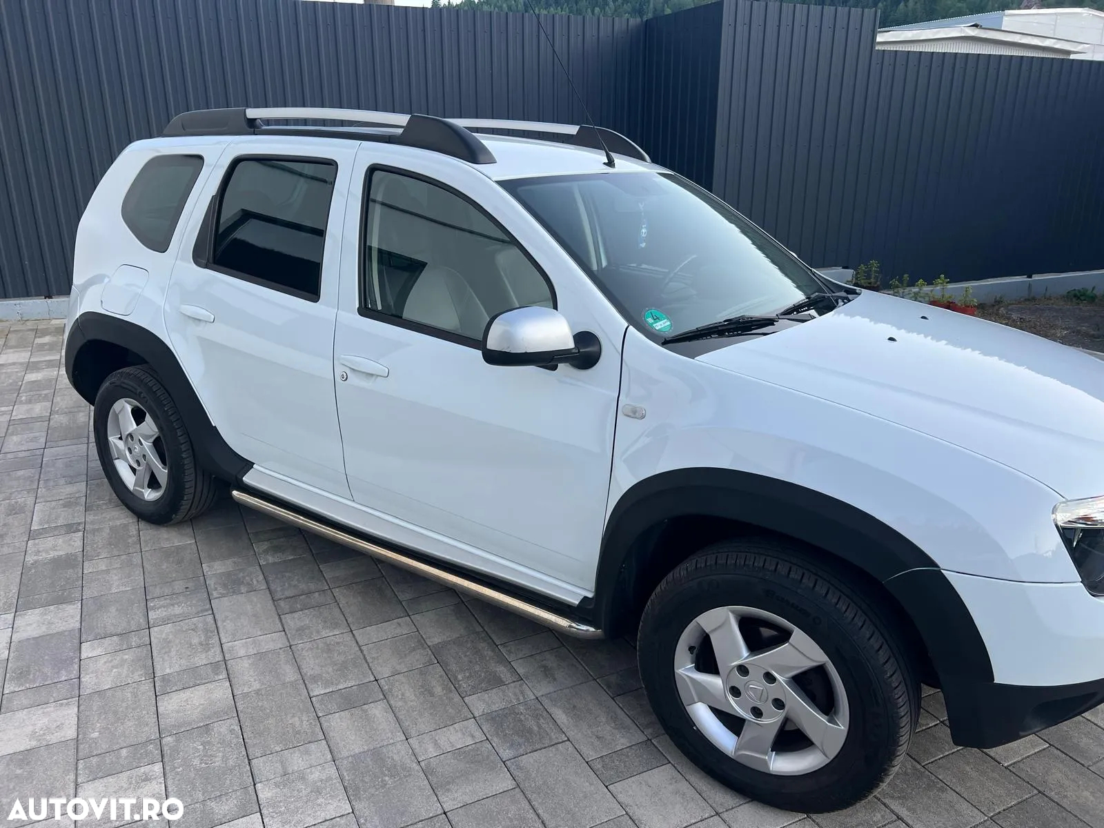 Dacia Duster 1.5 dCi 4x4 Laureate - 9