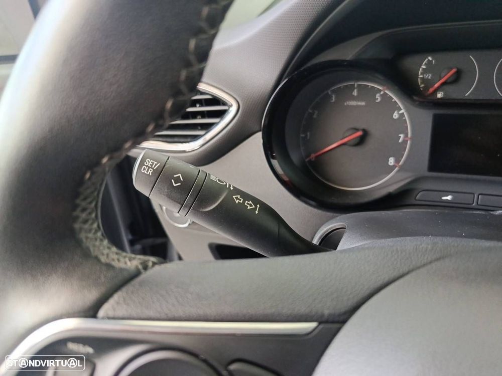 Opel Crossland X - 17