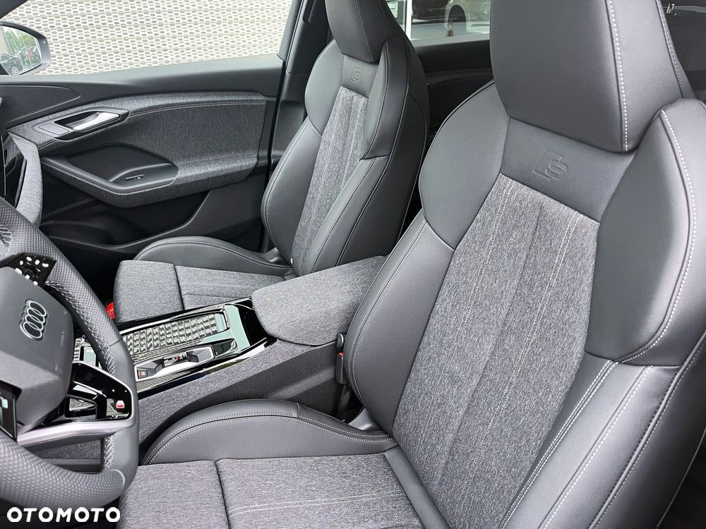 Audi Q6 e-tron - 17