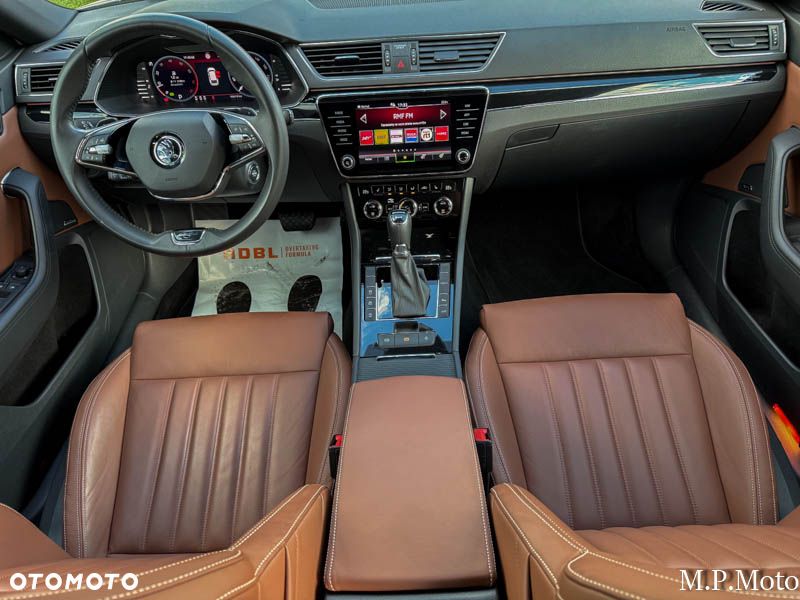Skoda Superb 2.0 TSI 4x4 DSG L&K - 25