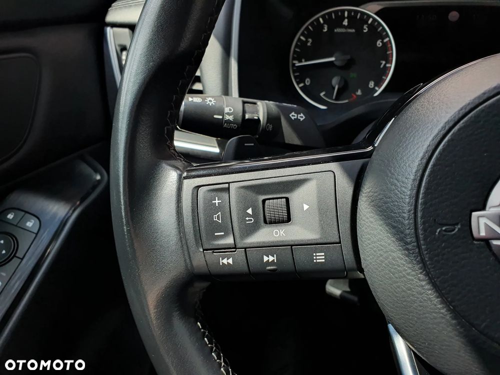 Nissan Qashqai 1.3 DIG-T MHEV Acenta Xtronic - 40