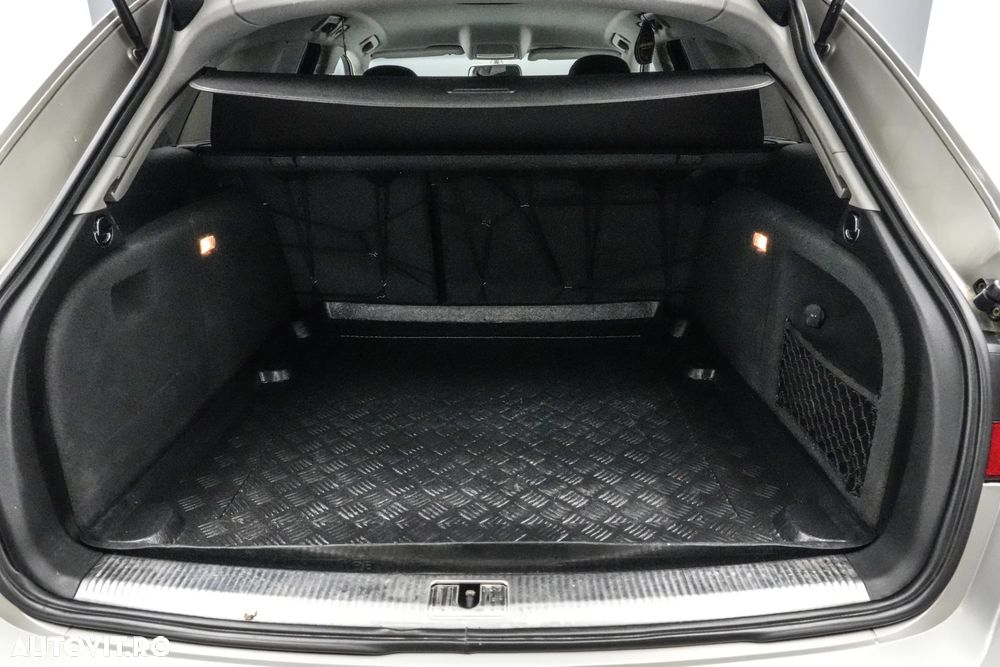 Audi A4 2.0 TDI DPF Attraction - 22