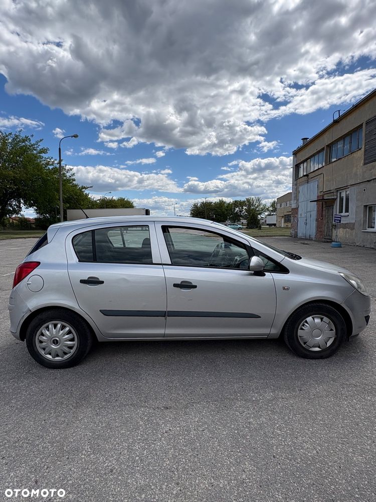 Opel Corsa 1.3 CDTI Essentia - 9