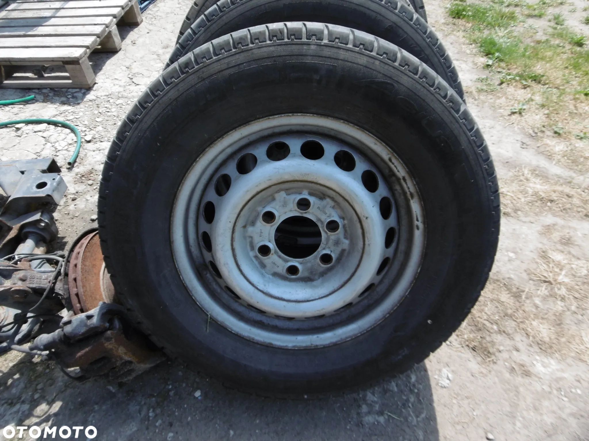 FELGA OPONA KOŁO ZAPAS SPRINTER 906 CRAFTER - 1