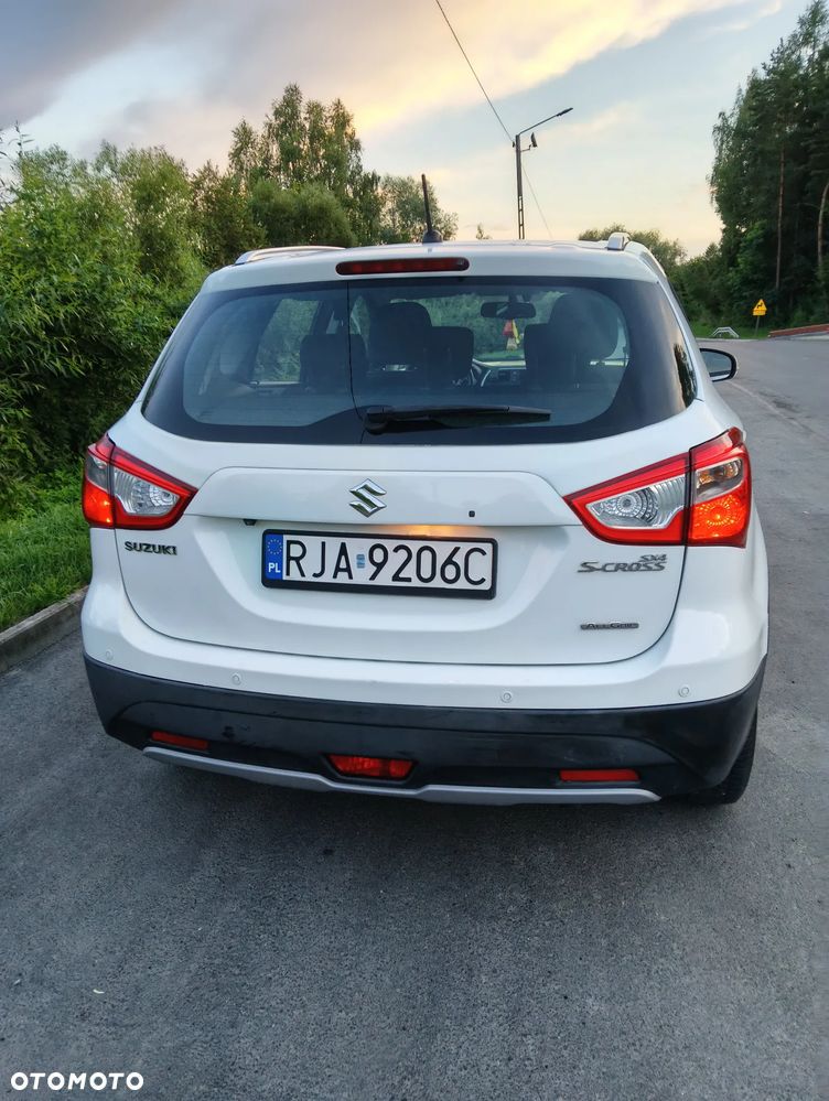 Suzuki S-Cross 1.6 Topline Edition 4WD - 14