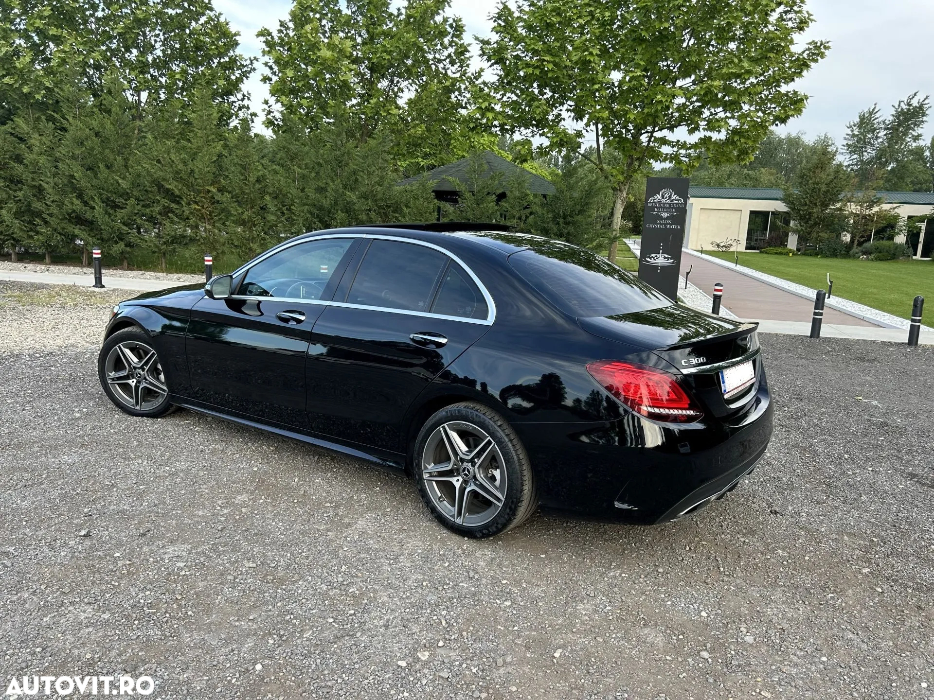 Mercedes-Benz C 300 9G-TRONIC AMG Line - 2