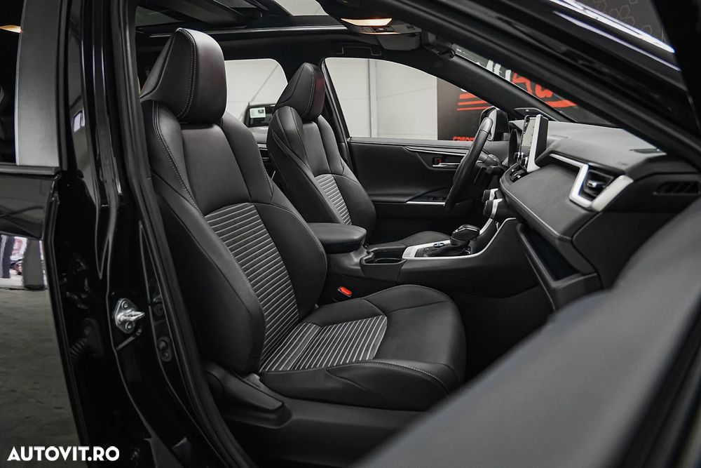 Toyota RAV4 2.5 4x4 Hybrid Black Edition - 8