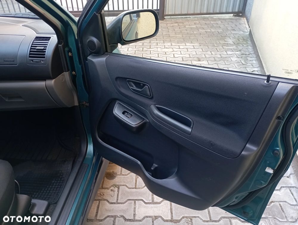 Suzuki Ignis 1.5 Four Grip Club 4 Seasons - 17