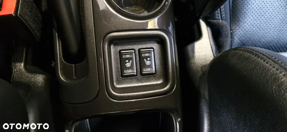 Nissan Juke 1.2 DIG-T N-Connecta Dark Sound - 25