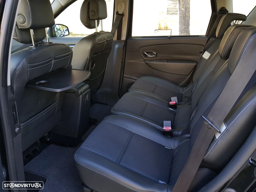 Renault Scénic 1.5 dCi Exclusive SS - 32