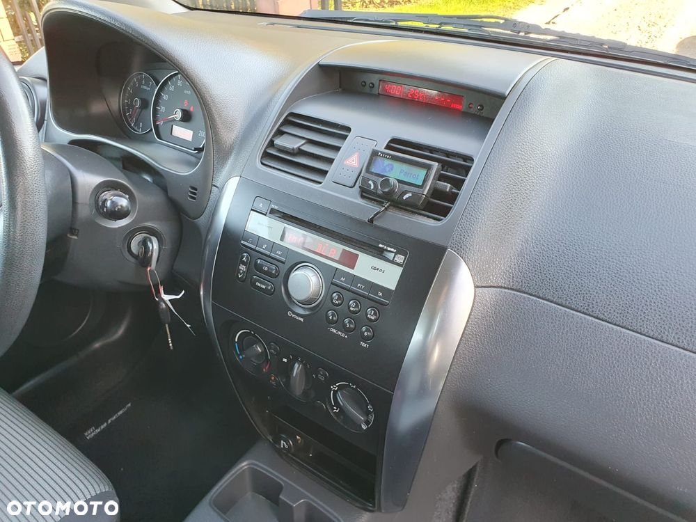 Fiat Sedici 1.6 16V 4x2 Dynamic - 25