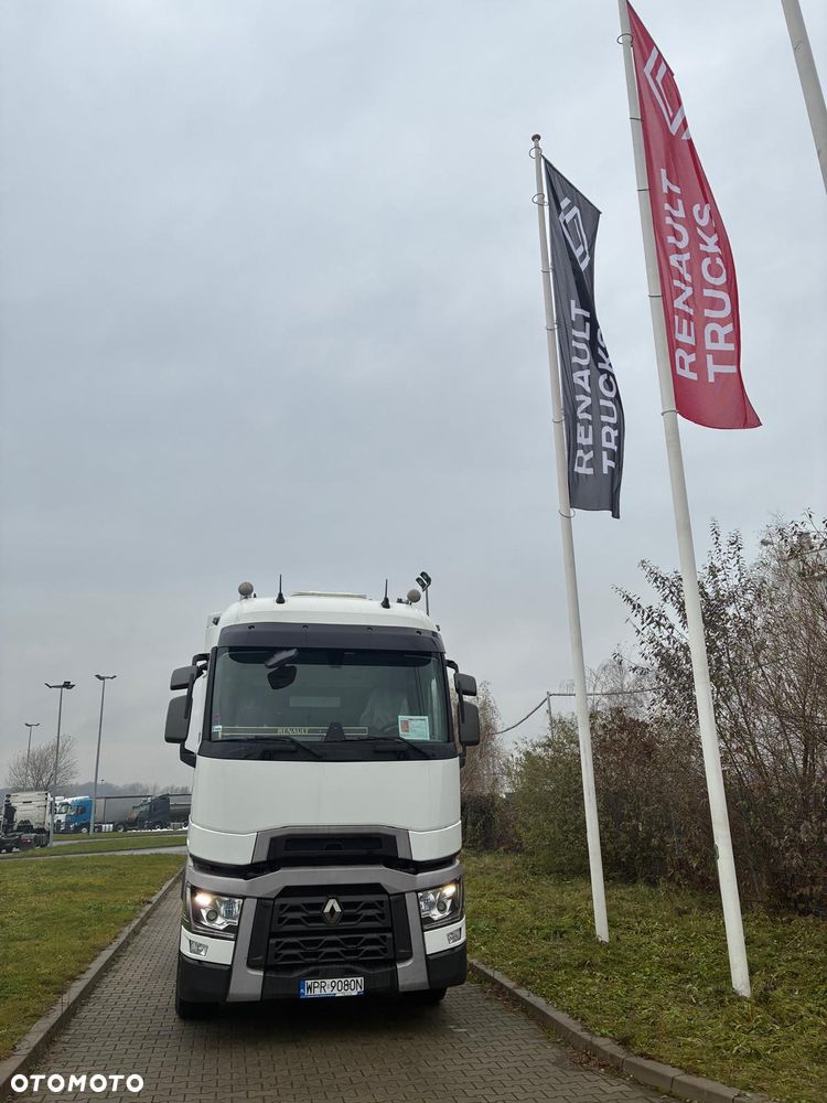 Renault T480 High Sleeper Cab - 1