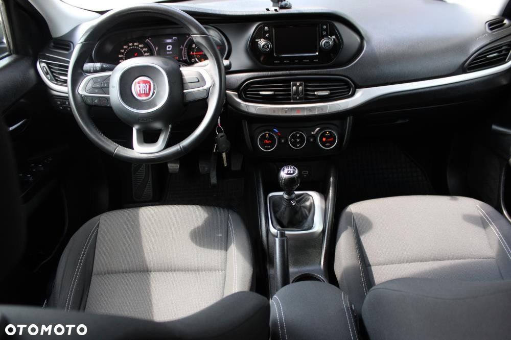 Fiat Tipo - 10