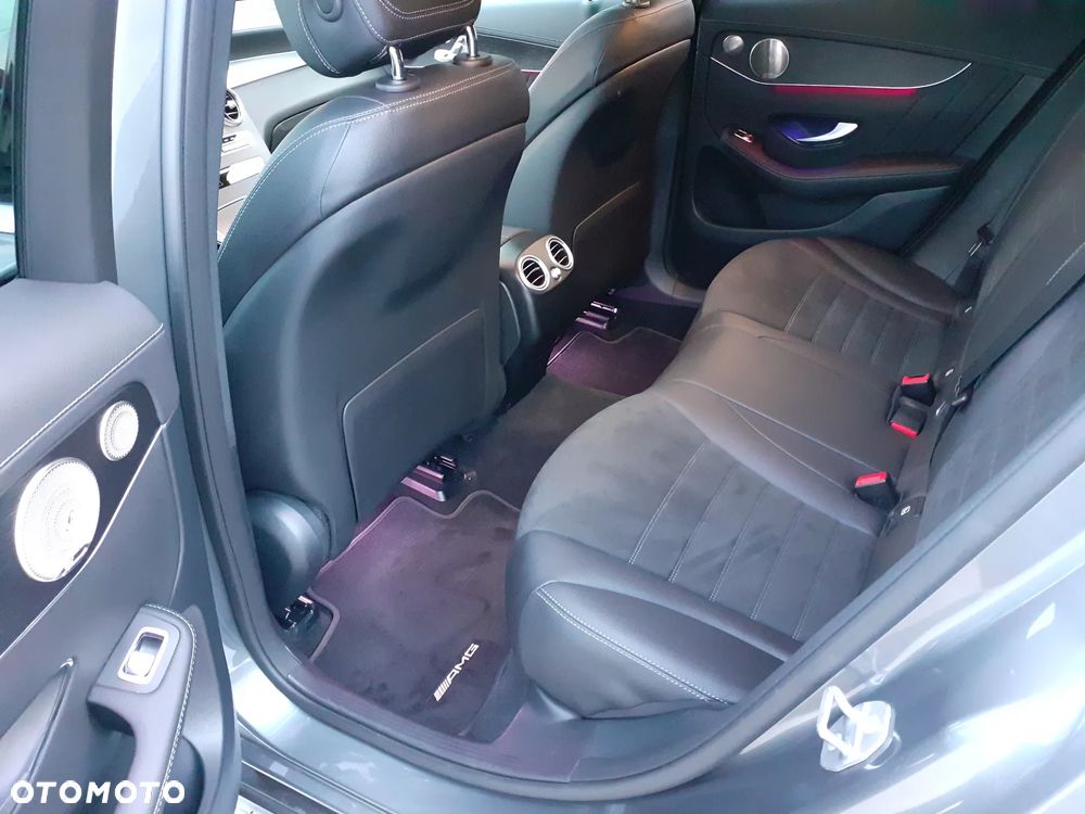 Mercedes-Benz GLC 200 4Matic 9G-TRONIC AMG Line - 21