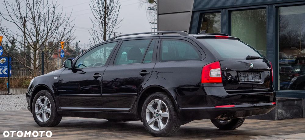 Skoda Octavia 2.0 TDI DPF Elegance - 7