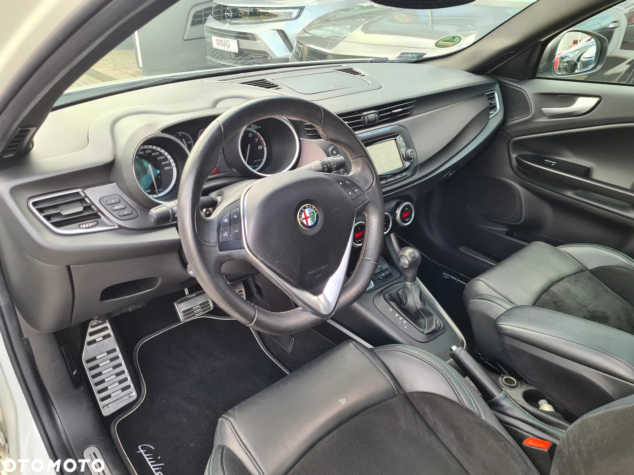 Alfa Romeo Giulietta 1750 TBi QV TCT - 11