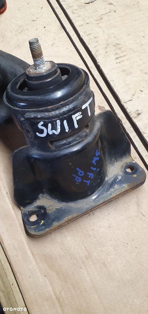 Łapa poduszka silnika Suzuki Swift IV 1.3 16V - 6