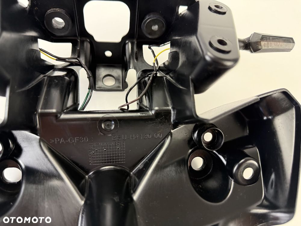 Stelaż mocowanie przód Yamaha MT 125 2020+ - 4