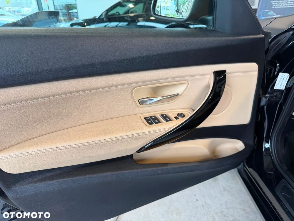 BMW Seria 3 320i GPF Luxury Line Purity sport - 14