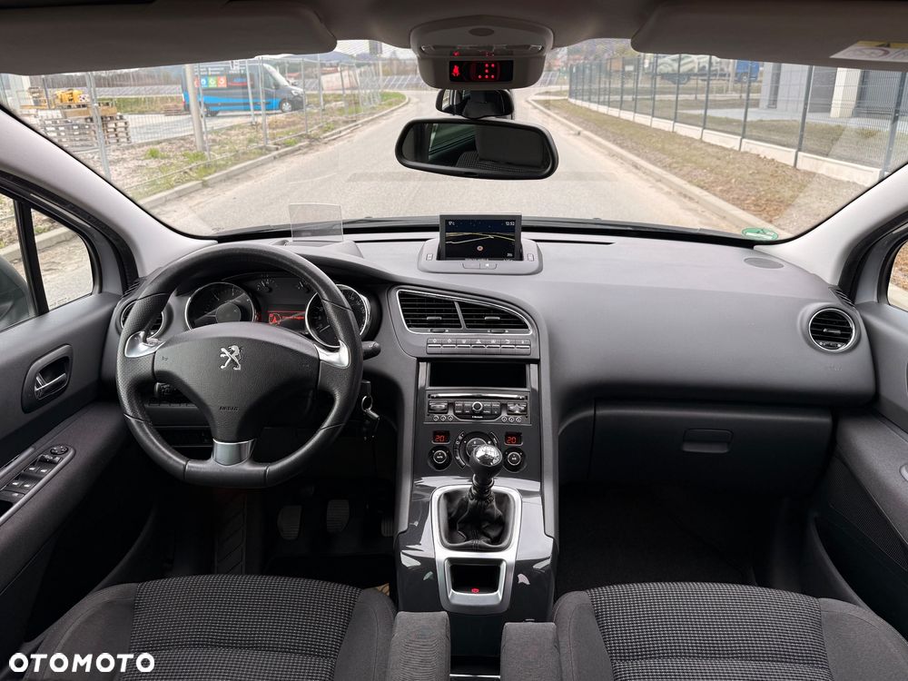 Peugeot 5008 2.0 BlueHDi Allure - 21