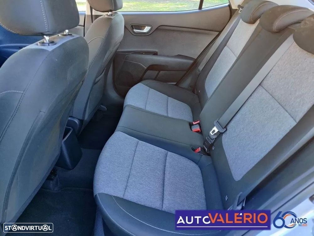 Kia Stonic 1.2 Dynamic - 25