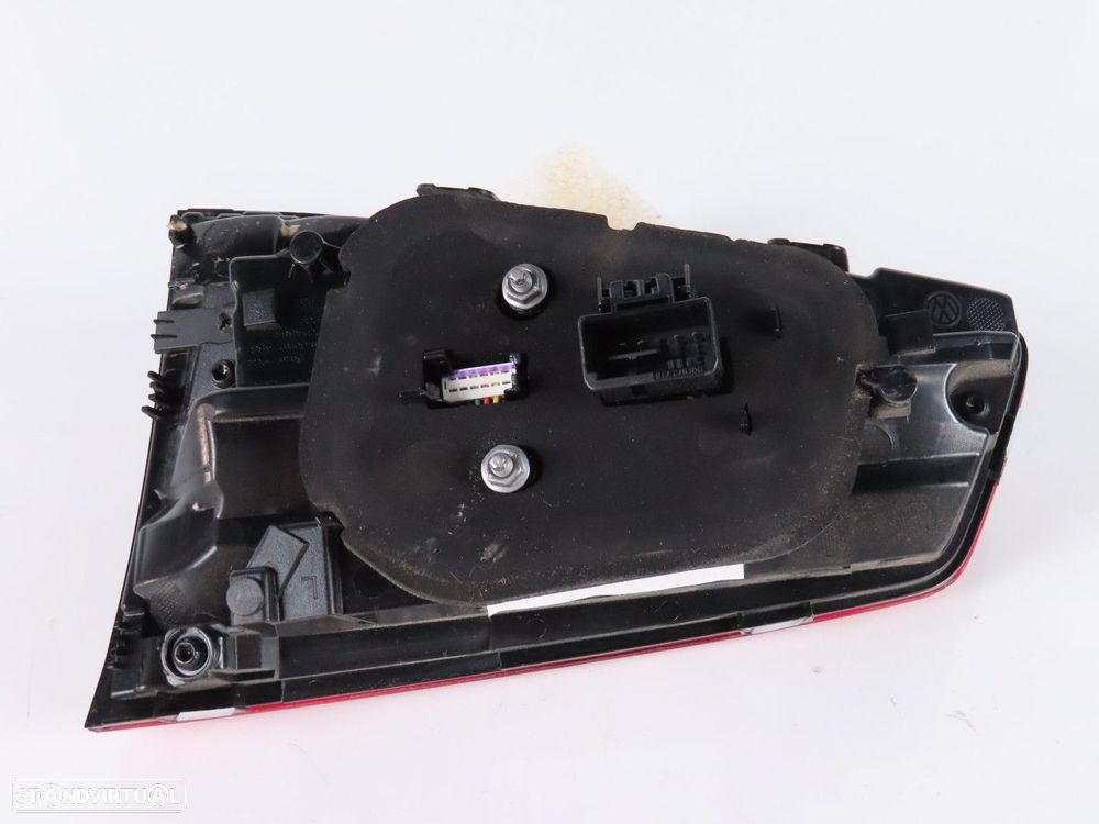 Farolim da mala LED Esquerdo Usado / Original VW PASSAT Variant (3G5/CB5) 3G9945... - 3