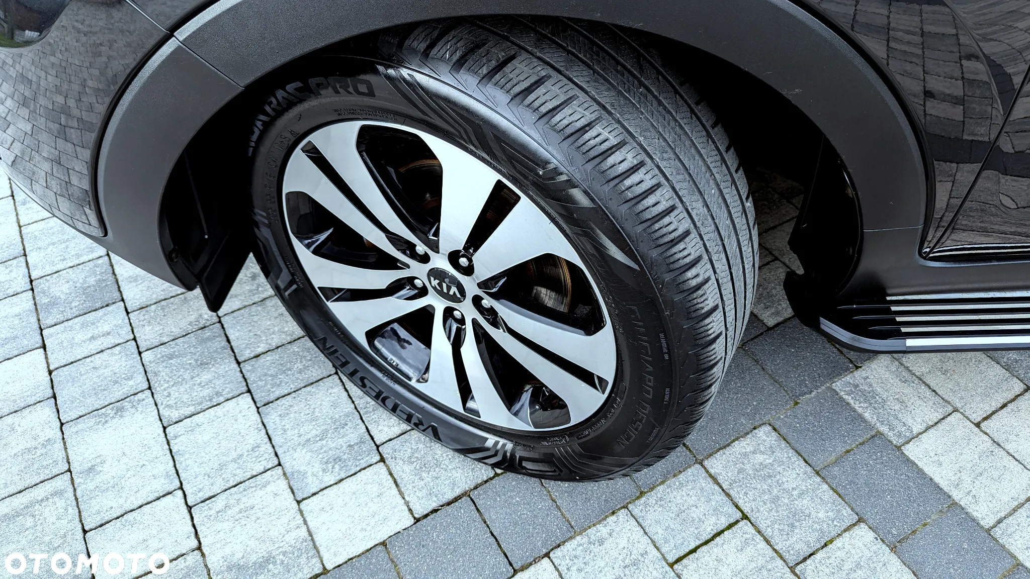 Kia Sportage 2.0 L 2WD - 22