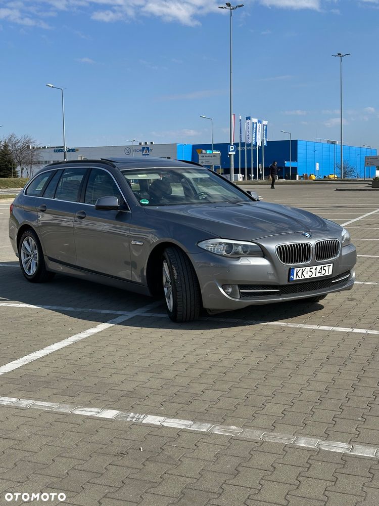 BMW Seria 5 520d Sport-Aut - 1