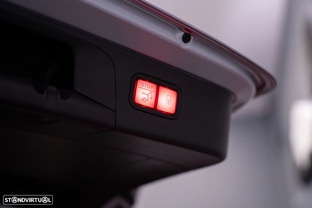 Mercedes-Benz GLC 300 de 4Matic - 24