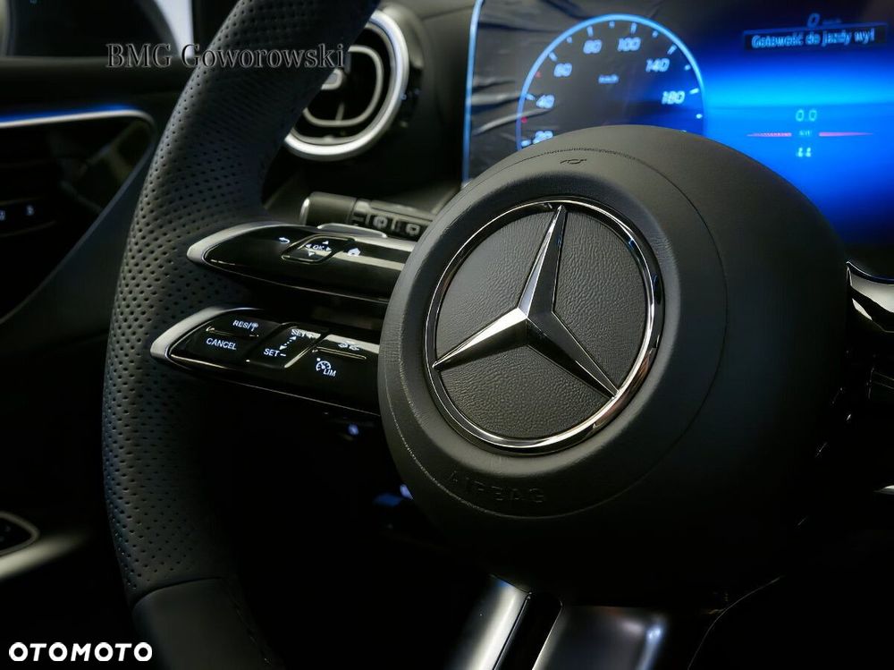 Mercedes-Benz GLC - 18