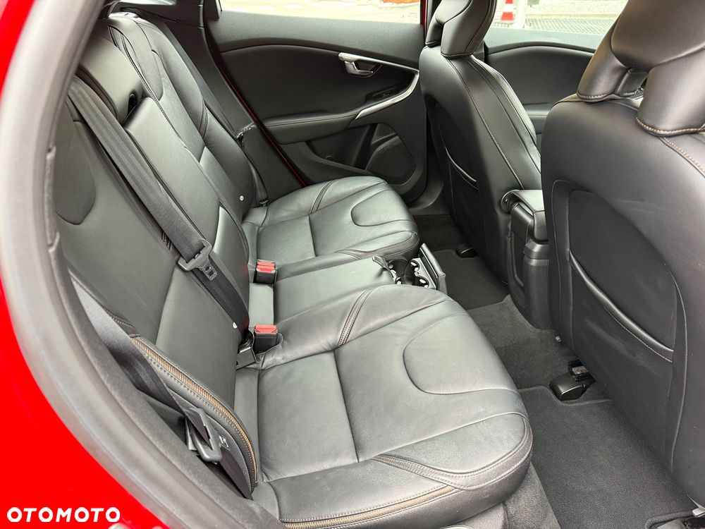 Volvo V40 Cross Country 2014