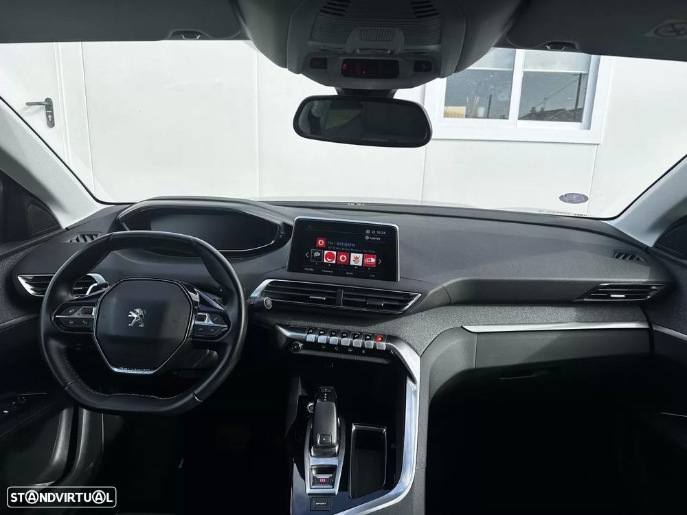 Peugeot 3008 PureTech 130 Stop & Start GPF EAT8 Allure - 14