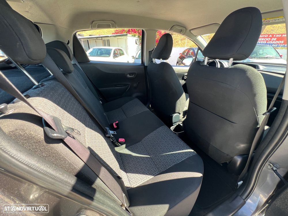 Toyota Yaris 1.0 VVT-i ACtive+AC - 9