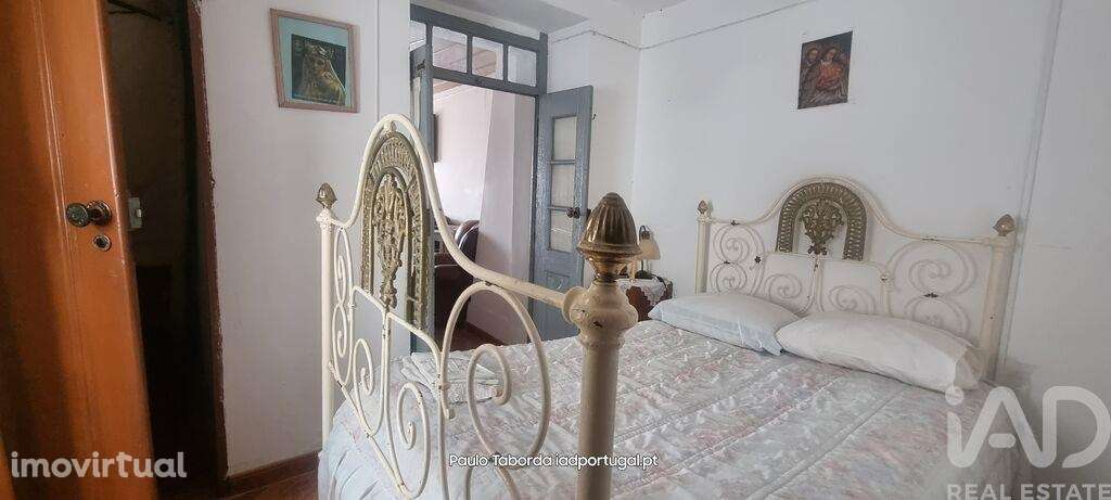 Moradia em banda T5 em Santa Maria da Devesa de 200 m2 - Grande imagem: 5/12