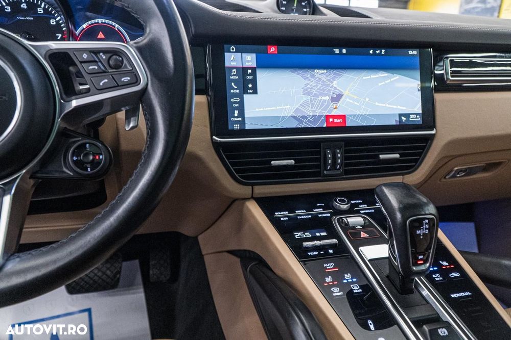 Porsche Cayenne E-Hybrid Tiptronic S Platinum Edition - 36