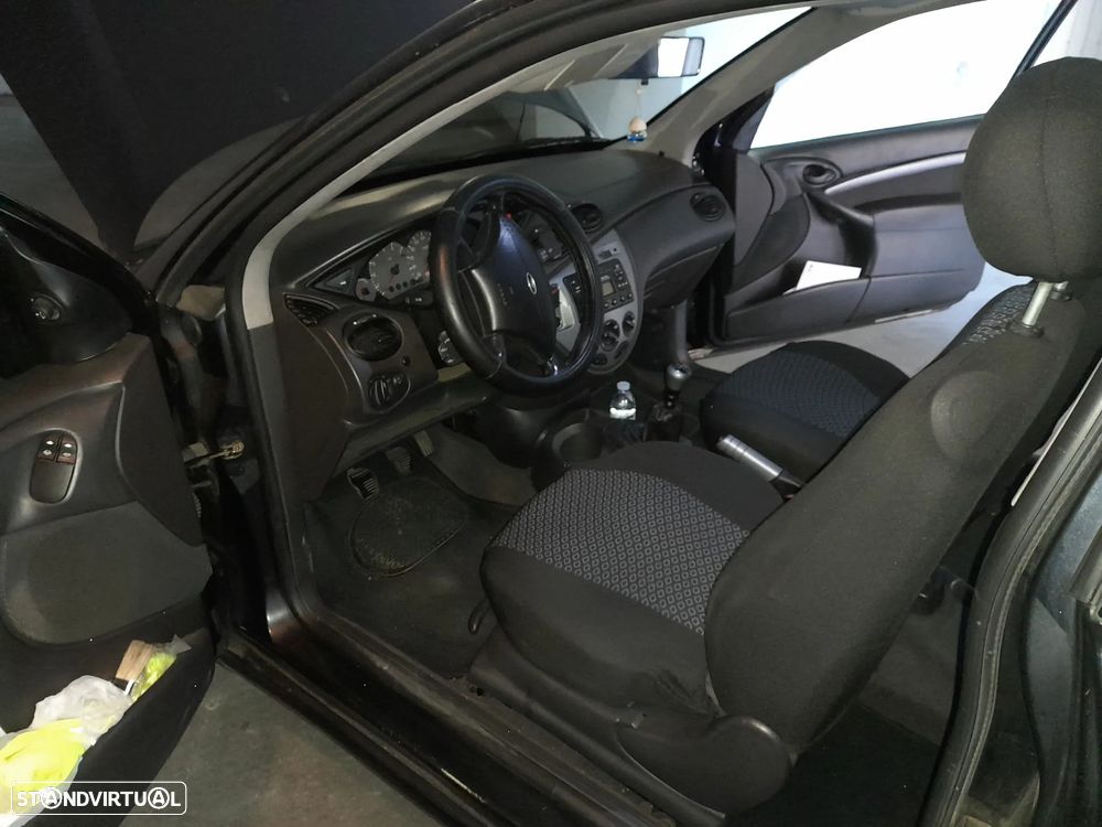 Ford Focus 1.8 TDdi X-Trend - 1