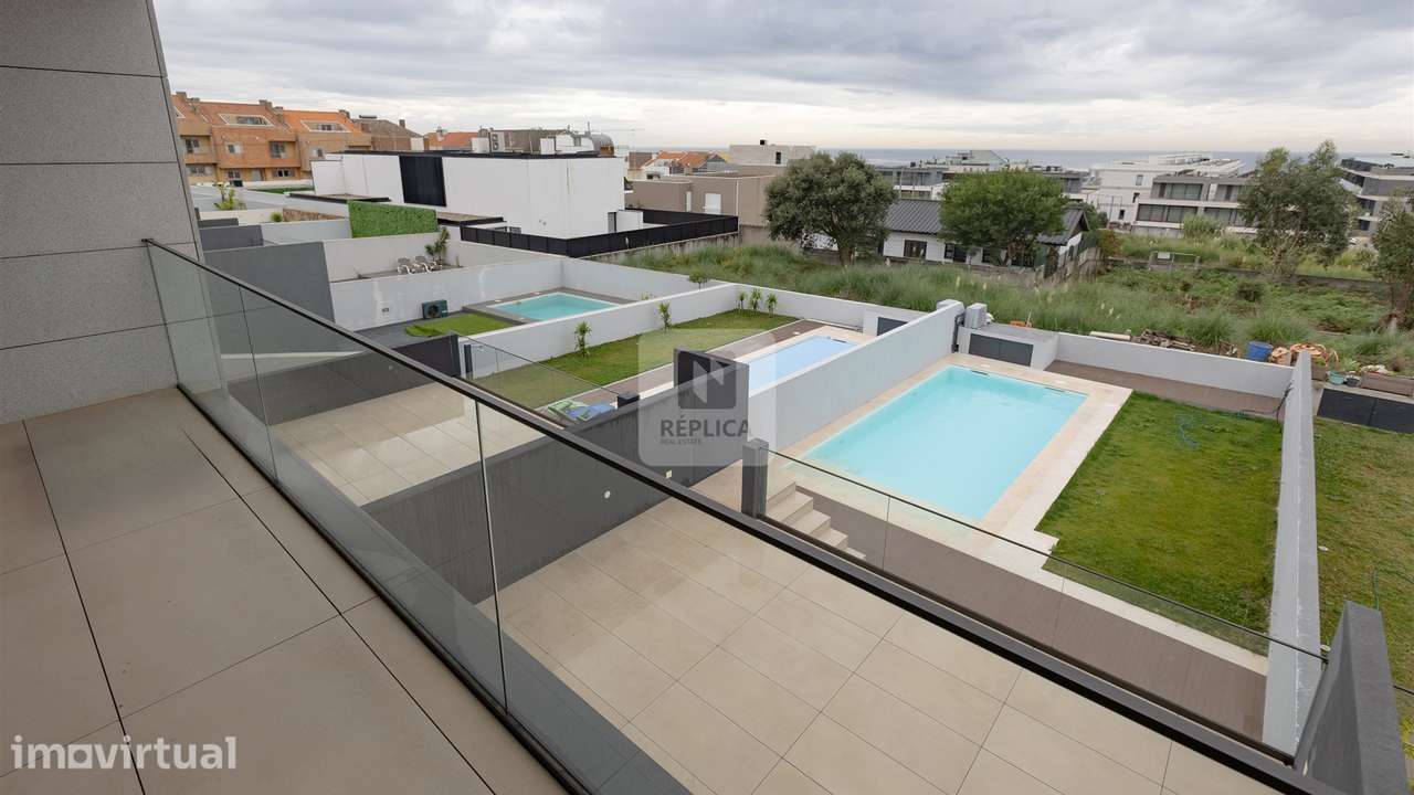 Moradia T4 Vista Mar Piscina Gaia | Moradia Canidelo junto à Praia - Grande imagem: 3/43