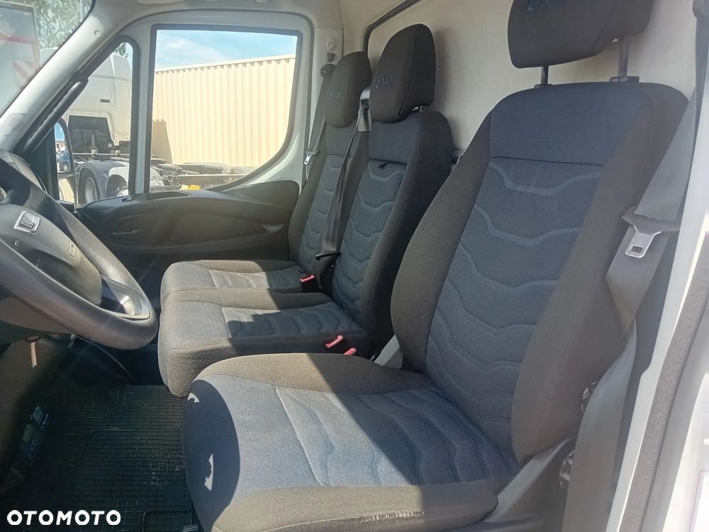 Iveco Chłodnia Kontener - 18