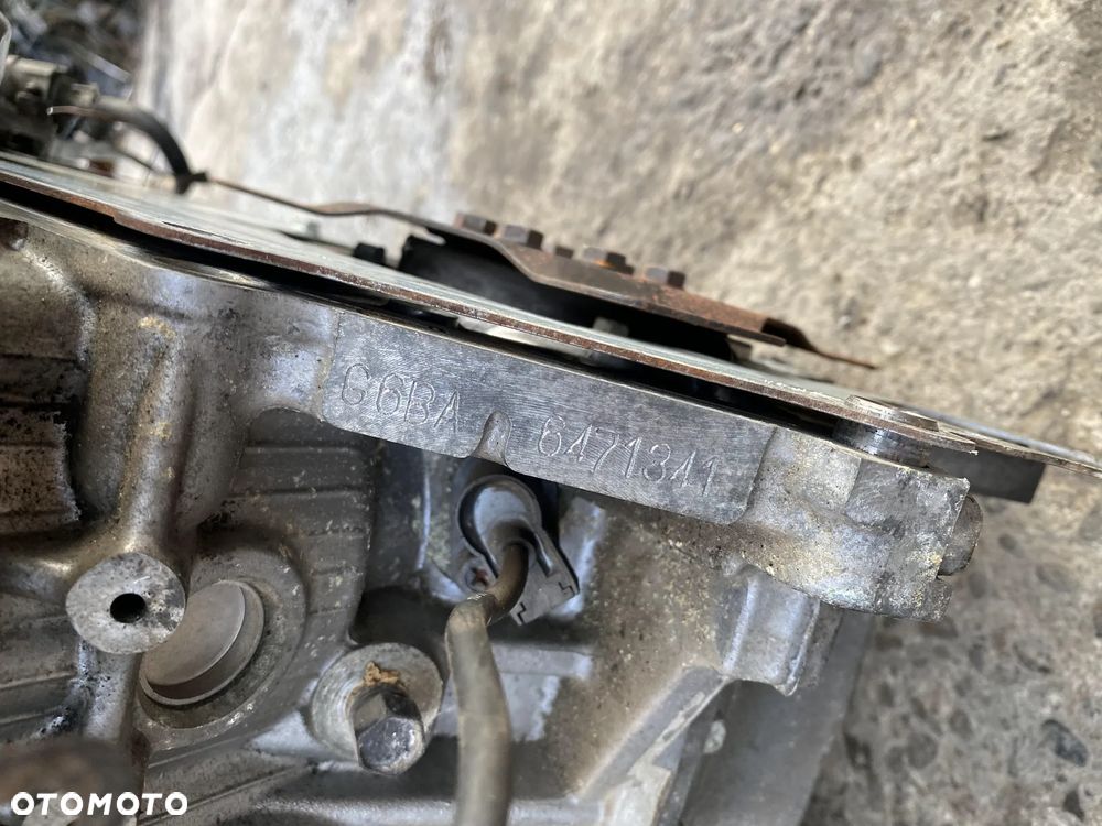 Silnik SANTA FE 2.7 V6  G6BA - 6