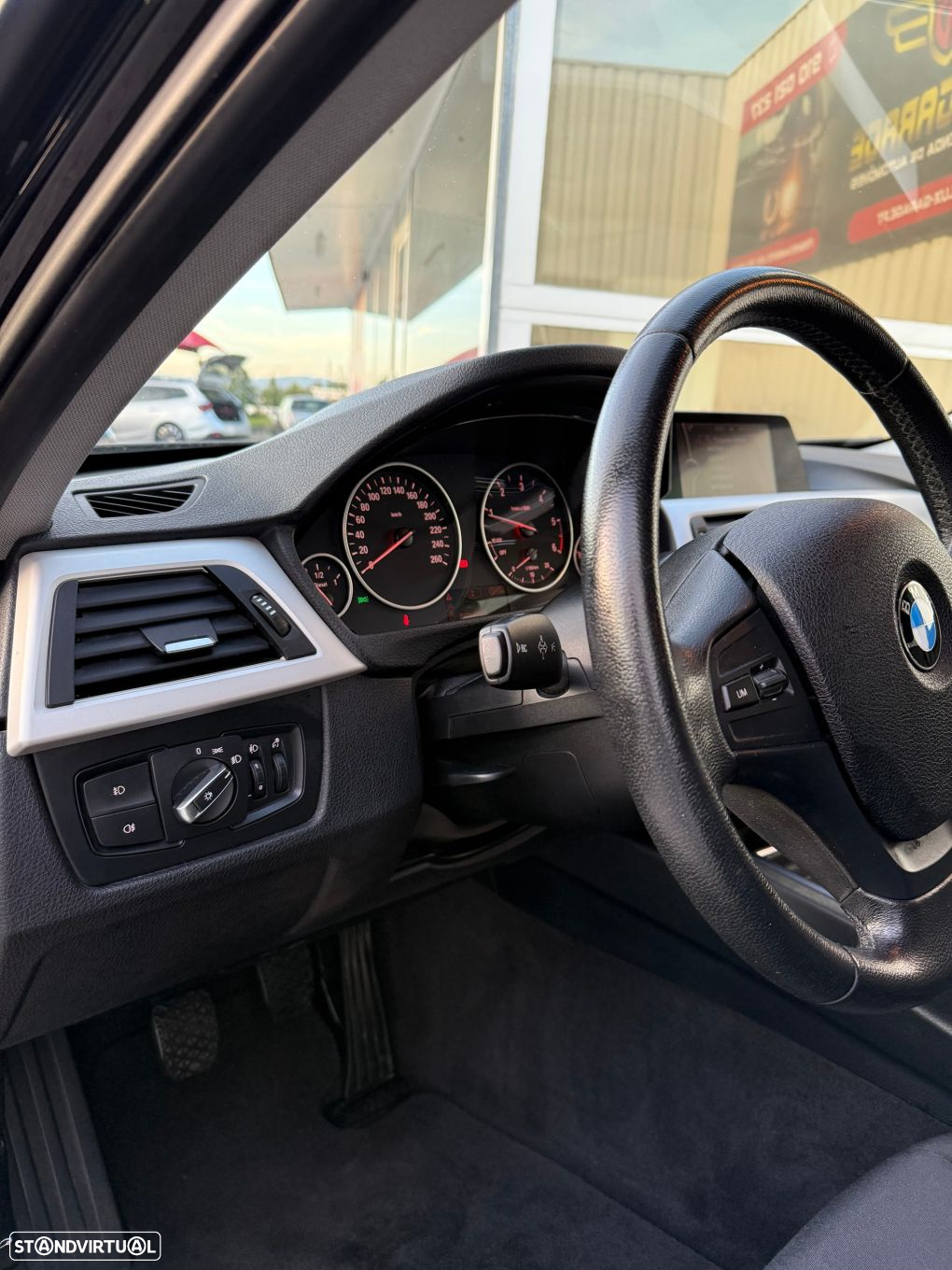 BMW 318 d Touring Line Modern - 5